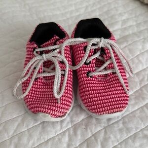 Stylish Pink Kids Sneakers (size 4c)